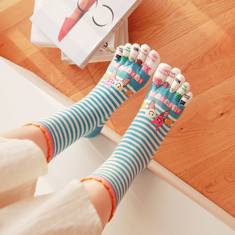 Women's Mid-Calf Full Cotton Striped Cute Cartoon Five Toe Socks Seamless Toe Design