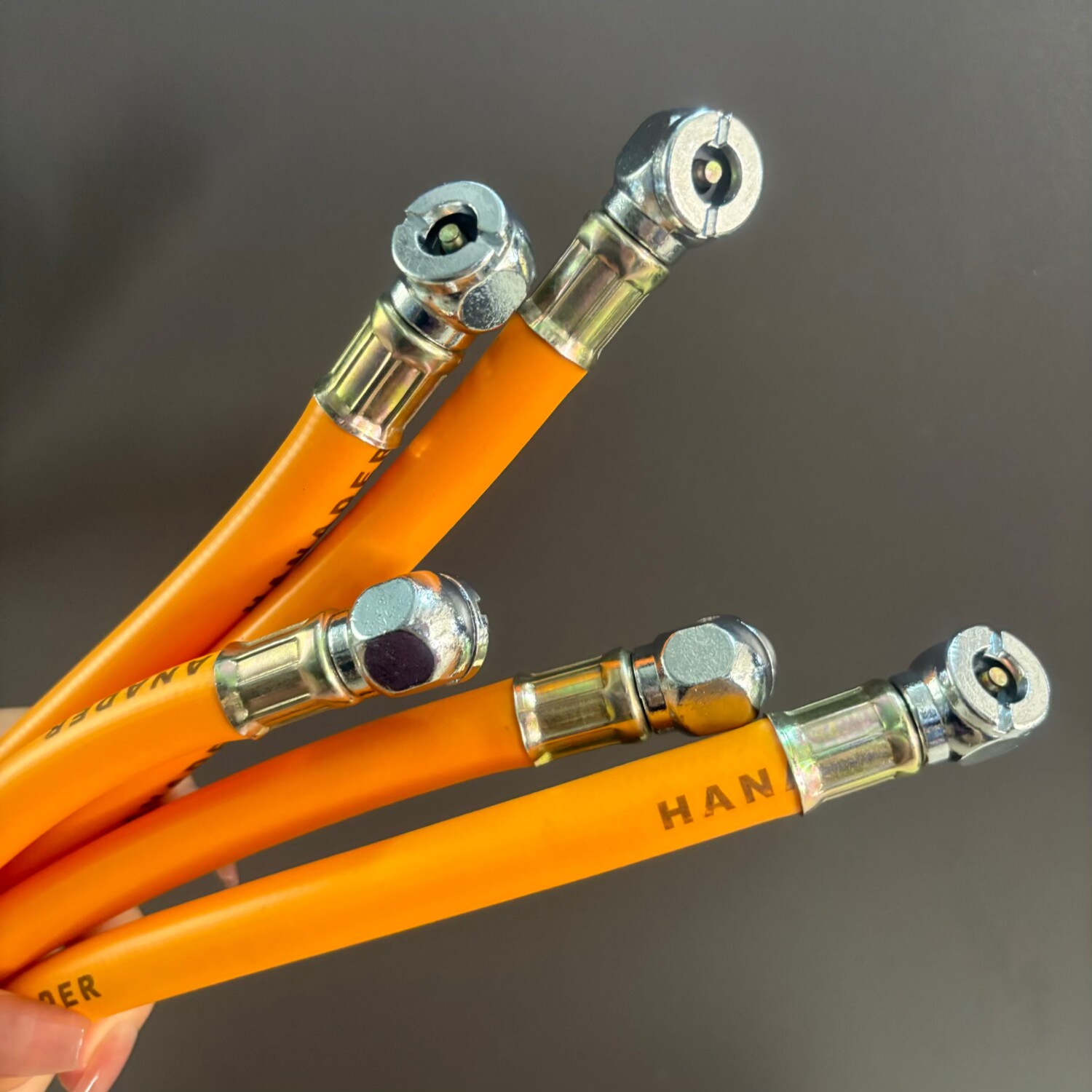 Двухголовочный Т-образный насос для шин мотоциклов, электровелосипедов и велосипедов – инструмент для ремонта шин