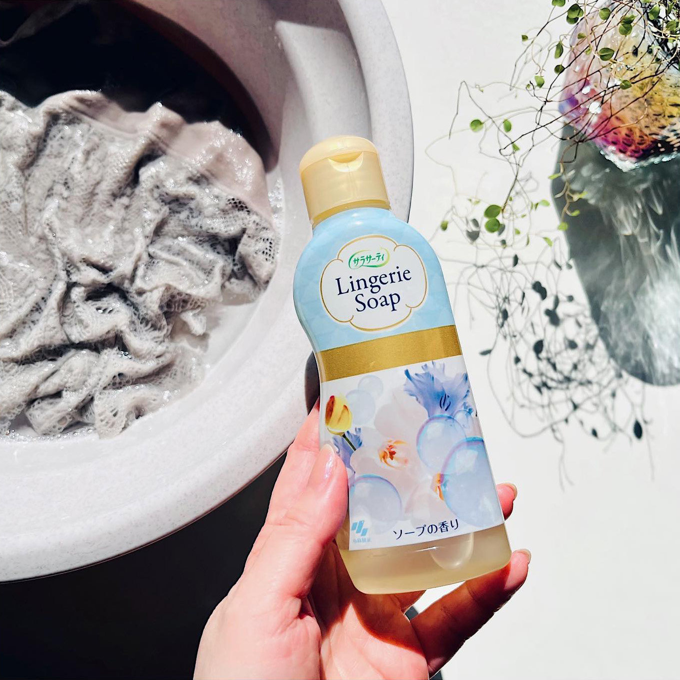 Женское средство для стирки периода менструации от Kobayashi Pharmaceutical из Японии, моющее средство для нижнего белья с удалением пятен крови