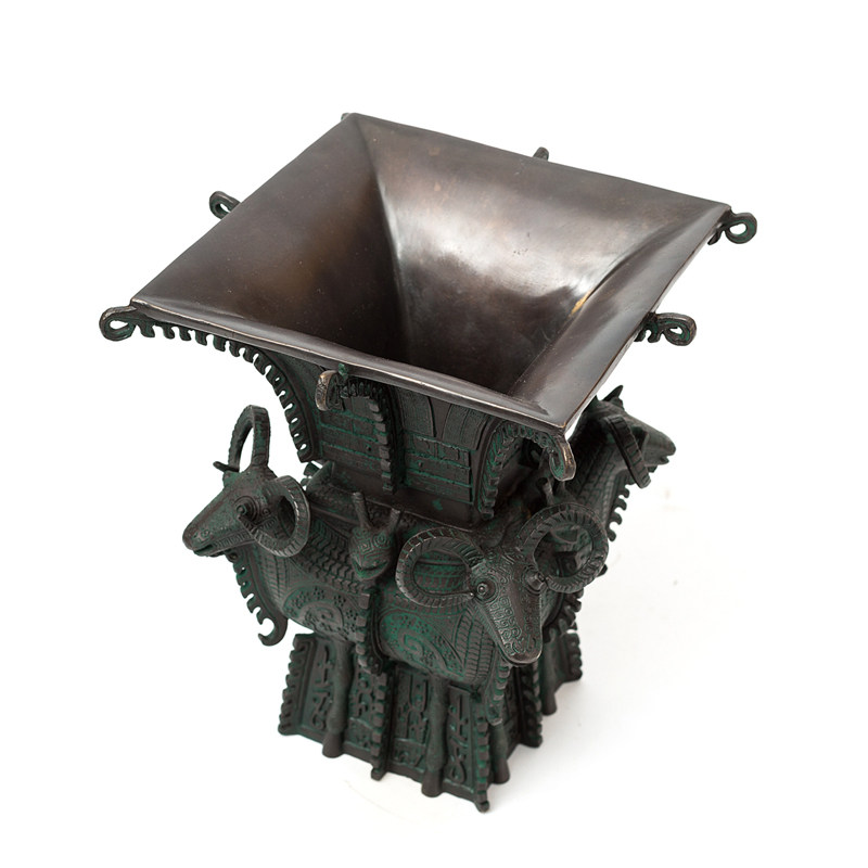Декоративная фигура Четыре овцы, квадратный древний бронзовый котел, винтажное украшение для телевизионного и винного шкафов, медное изделие