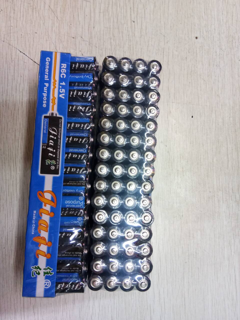 Батарейка типа AA 1,5В углеродная, батарейка №5