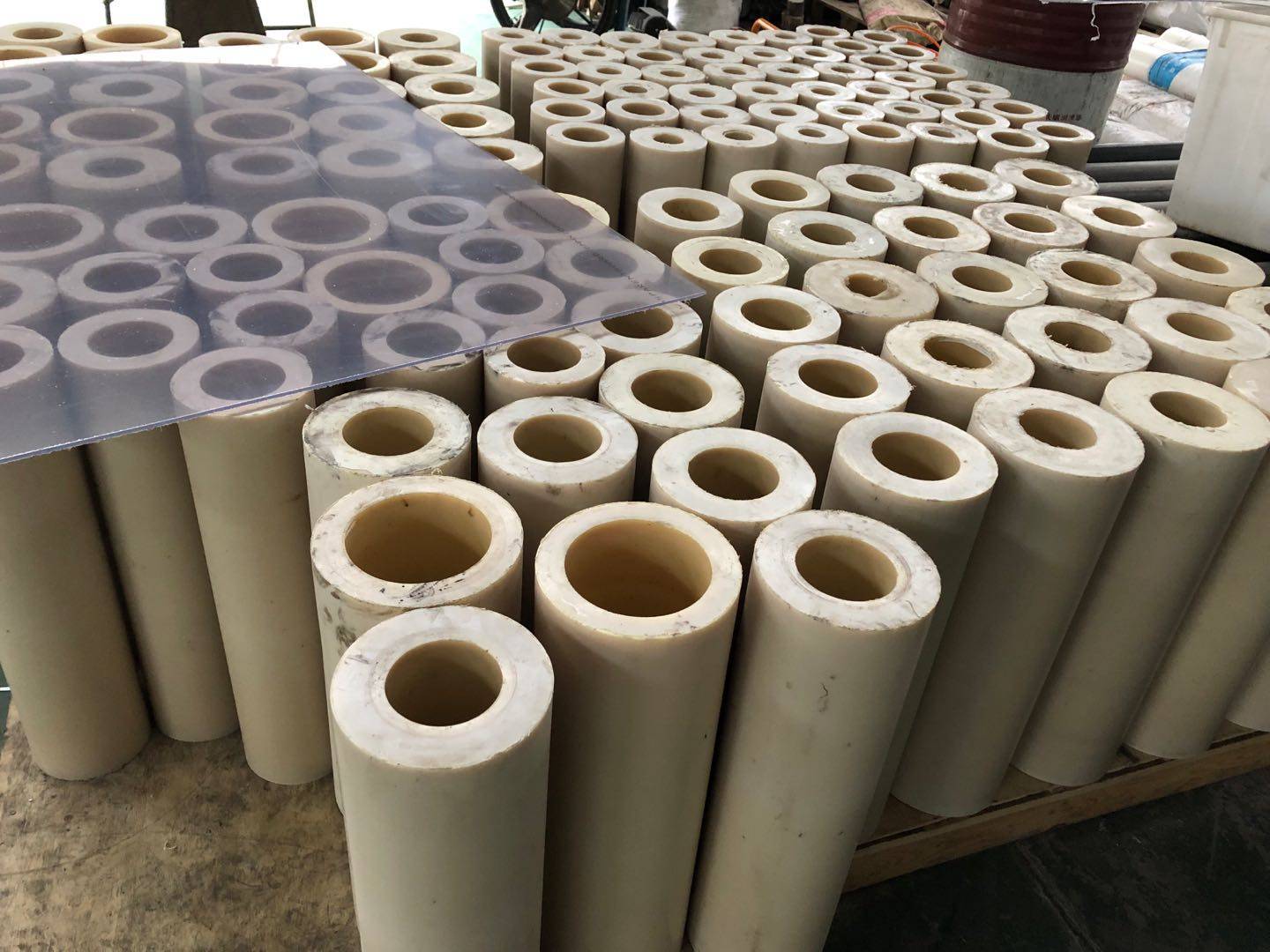 Нейлоновые трубы прямых поставок MC/PA6 полые стержни Высококачественные износостойкие втулки Высокотемпературные прокладки Обработка шкивов