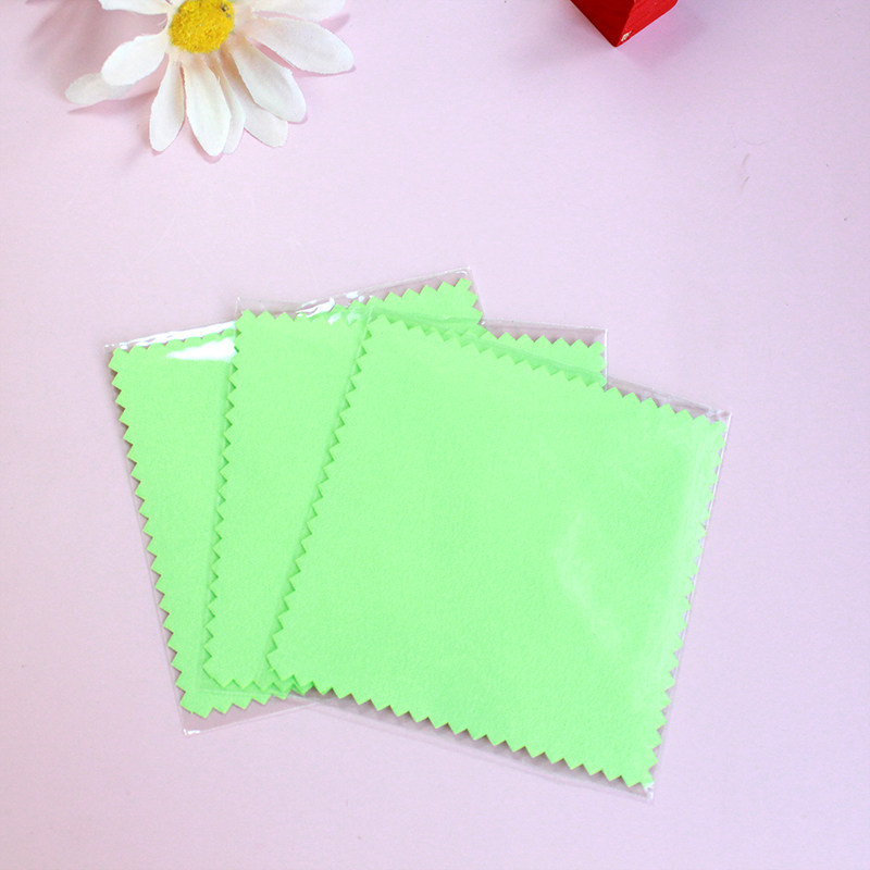 100 штук бесплатная доставка 8x8 см сверхтонкая микрофибра для полировки замшевые тряпки для серебра индивидуальная упаковка OPP без ворса