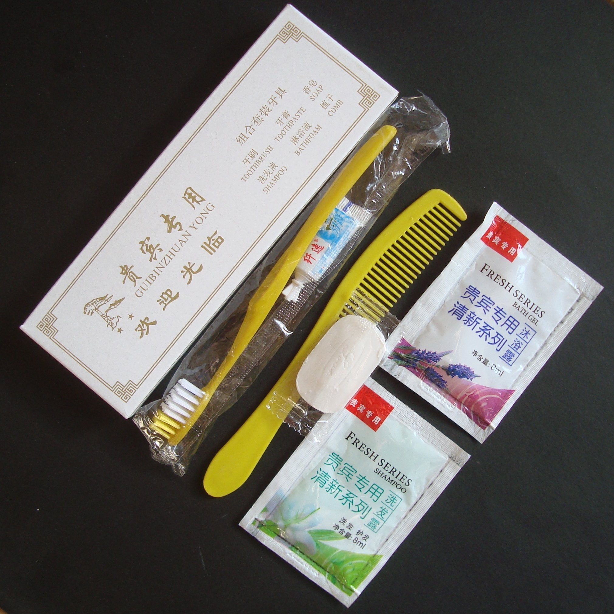 Hotel Six-in-One Dental Kit Disposable Toothbrush and Toothpaste Set for Guest Rooms