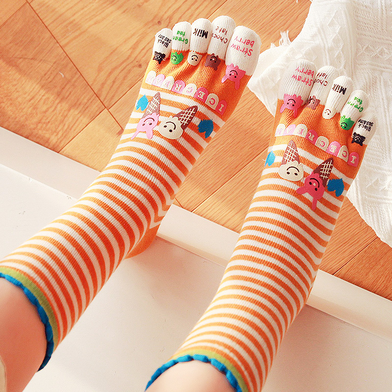 Women's Mid-Calf Full Cotton Striped Cute Cartoon Five Toe Socks Seamless Toe Design