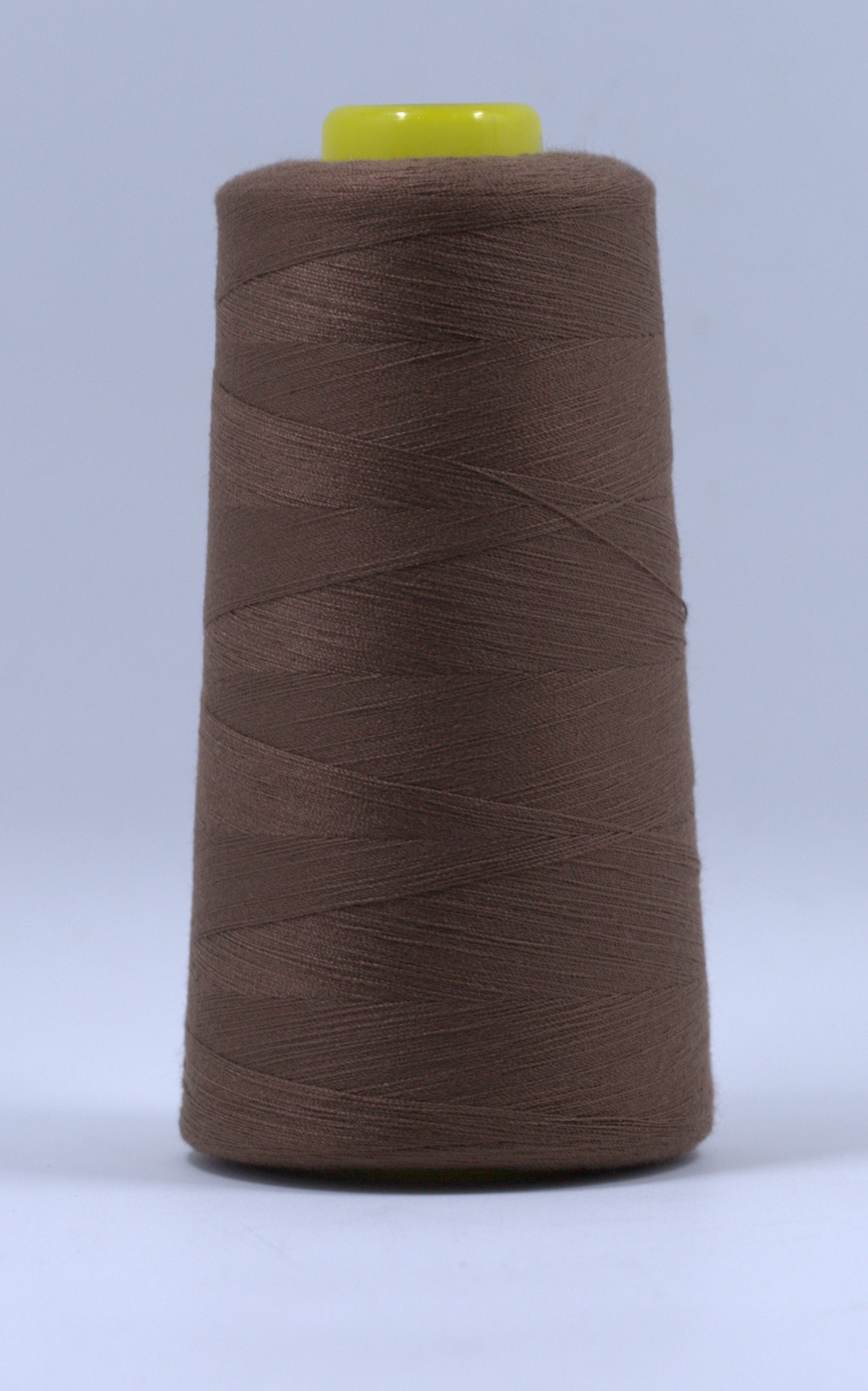 Швейная нить бренда Люцин, Люцин, кофейного цвета 40s/2, 3000 ярдов высокоскоростной полиэфирной нити