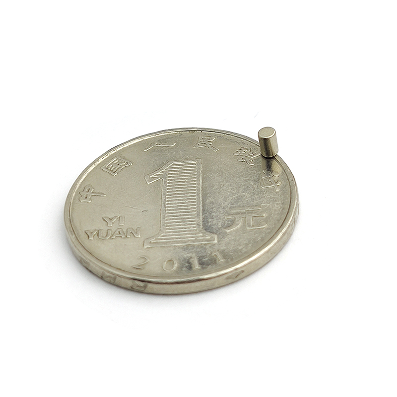 Мощный неодимовый магнит диаметром 2 мм, толщиной 3 мм, маленький цилиндрический магнит 2x3 D2*3мм узкий