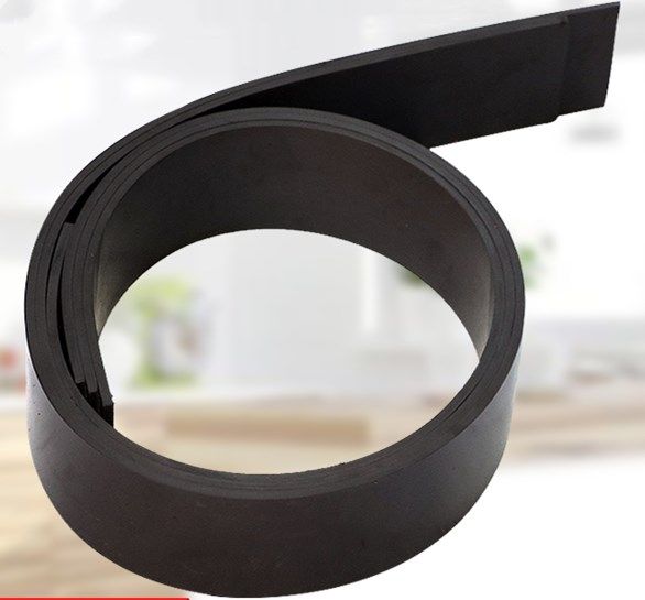 Резиновая мягкая магнитная лента с магнитной прижимной пластиной и прижимной резинкой для резака формата 920/1300