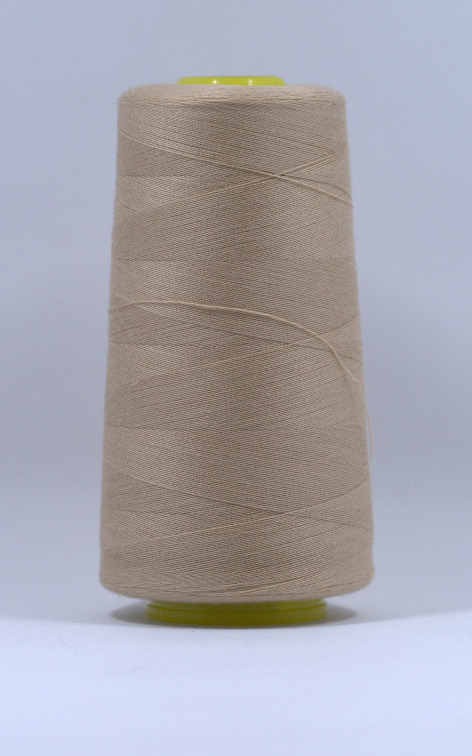 Швейная нить марки Лиулин, бежевая 40s/2, 3000 ярдов, высокоскоростная полиэстеровая нить, бесплатная доставка при заказе от 30 юаней