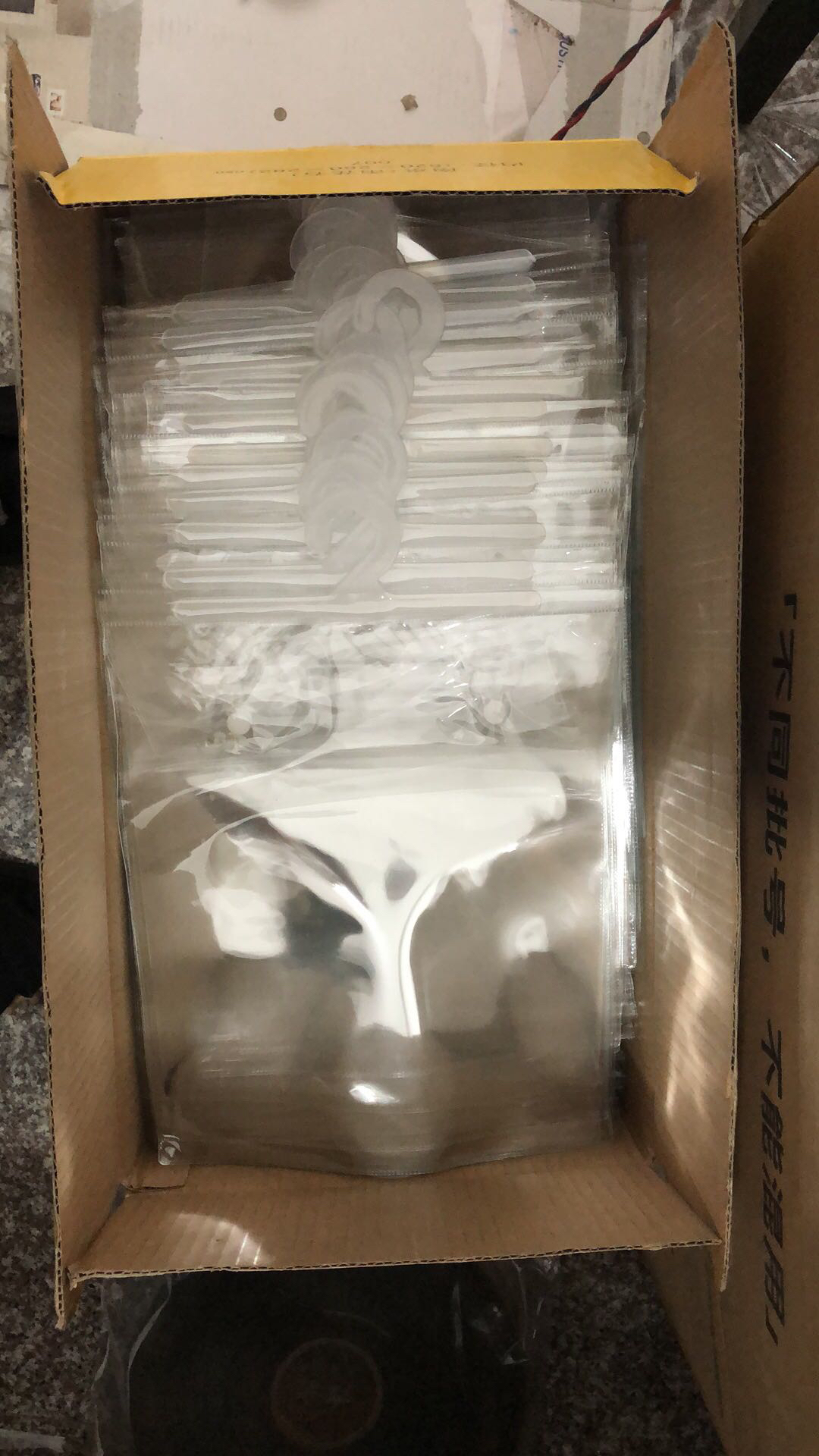 Manufacturer Customized PVC Hook Bags PVC Packaging Bags Button Bag Hook Bag Cross Stitch Hook Bag PVC Bags