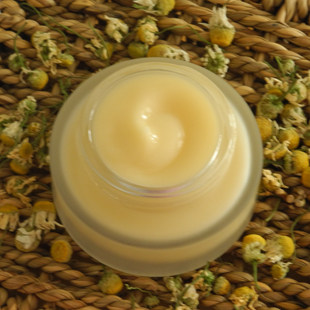 Крем с 1% Эктоном и Ромашкой 30г Антиаллергический для Восстановления Кожного Барьера, Снятия Покраснений и Зуда, Уход при Акне с Керамидом