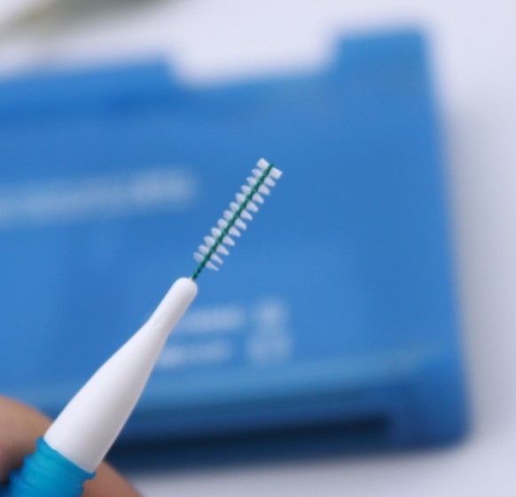 Заменяемая насадка-щетка Xuanyang для межзубных промежутков, чистки зубных протезов и ортодонтических устройств