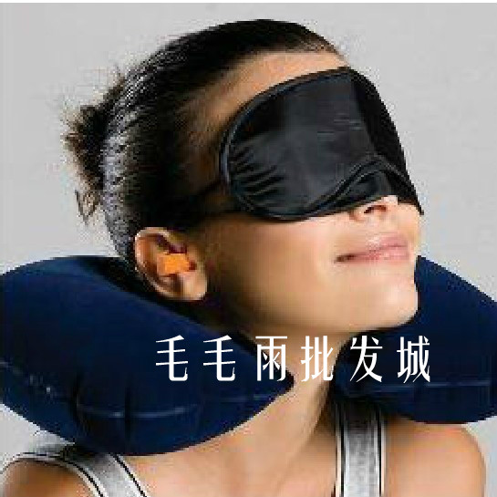 Набор из трех туристических аксессуаров в подарочной коробке Надувная подушка Бархатная U-образная подушка