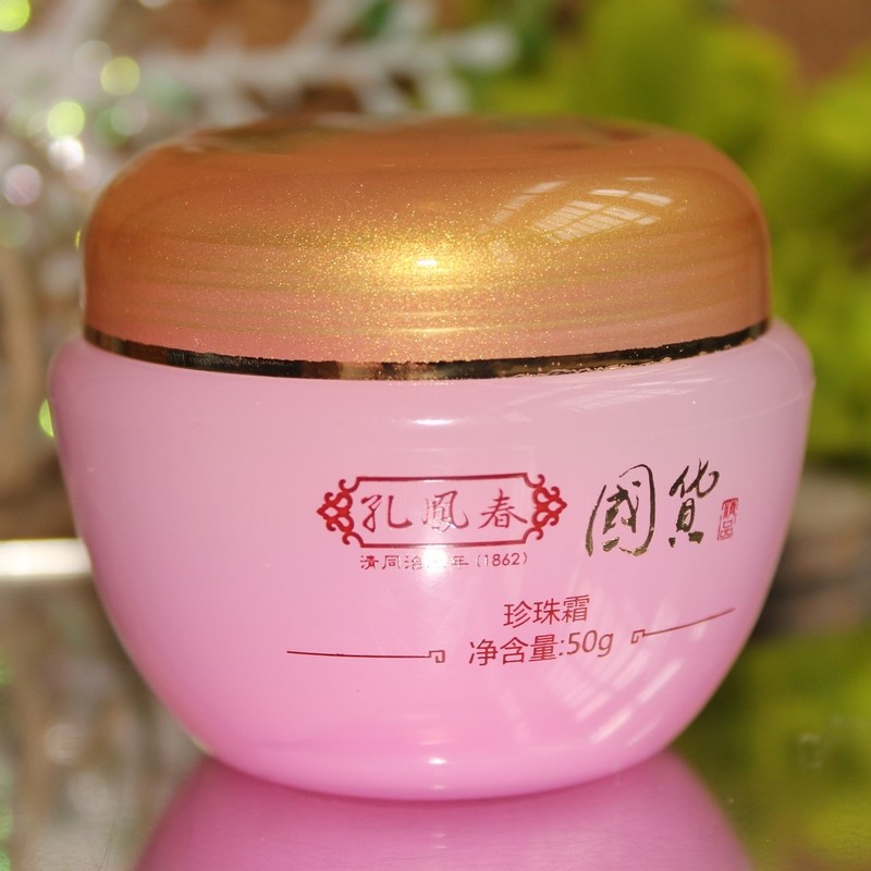 Крем с жемчугом Конг Фэньчунь 50 г Традиционный китайский снежный крем с мягкой формулой для увлажнения и защиты от сухости