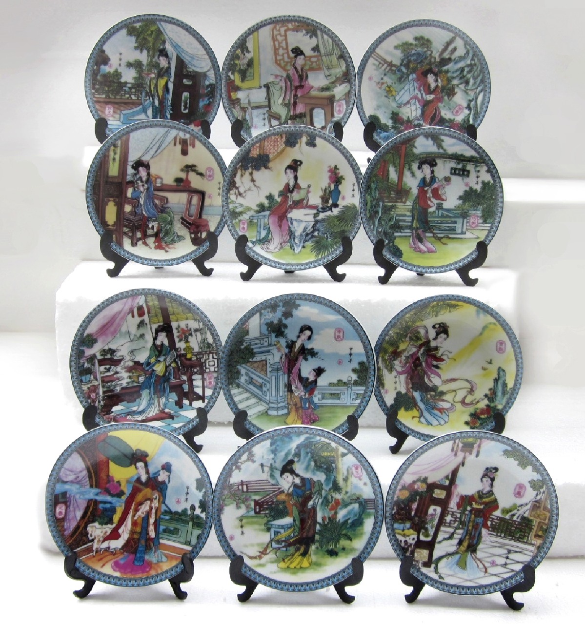 Цзиндэчжэнь фарфоровая декоративная тарелка, настенная тарелка, художественная тарелка - набор «Двенадцать красавиц» из «Сна в красном тереме»