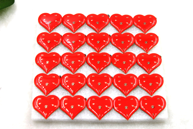 0534 Большая Красная Сердцевая Брошка с Подсветкой Светящийся Значок Подарок на День Святого Валентина и Свадьбу