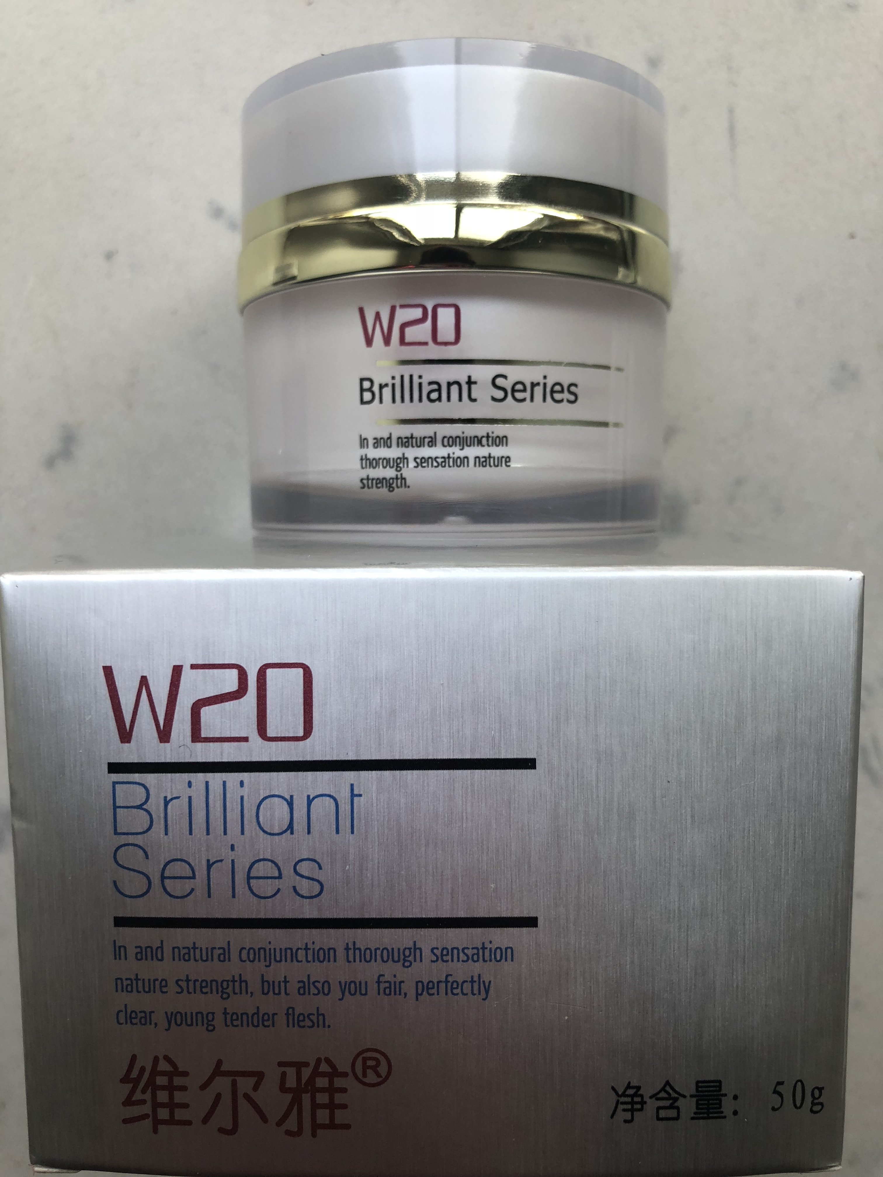 Veria W20 сияющий увлажняющий крем Восемь чашек воды 50 г новая упаковка