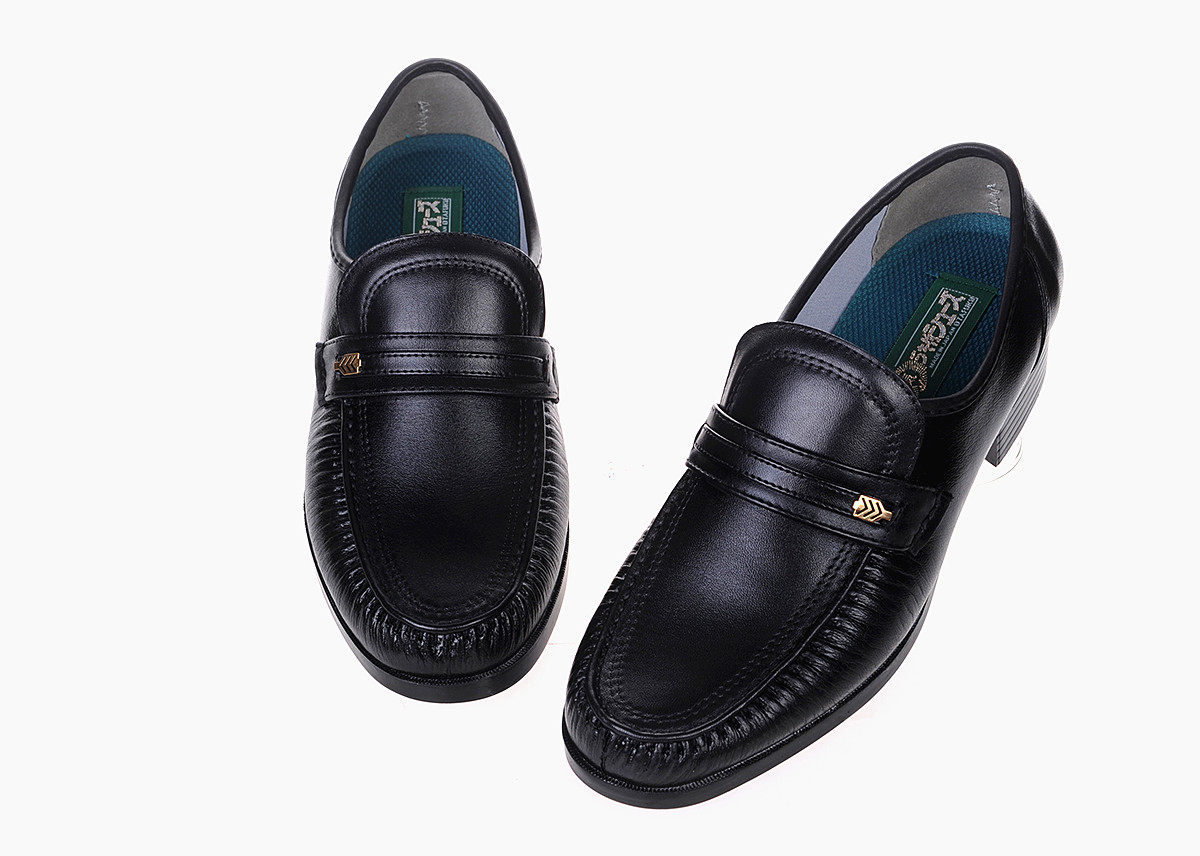 Оригинальная японская обувь для здоровья мужская из натуральной кожи от бренда ТАФУКУ