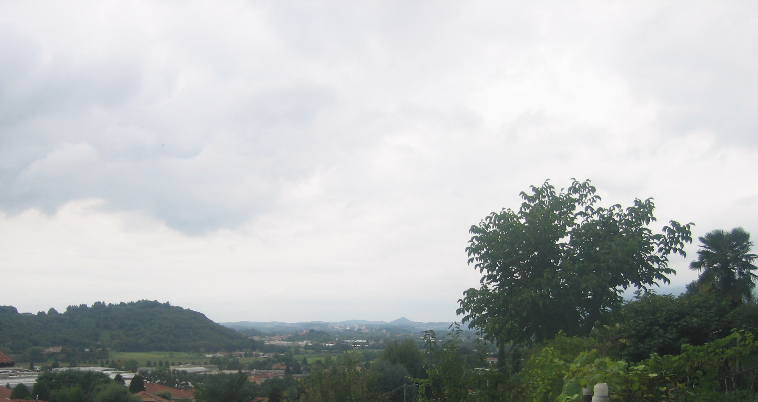 immagine della webcam nei dintorni di Sirtori: webcam Oggiono